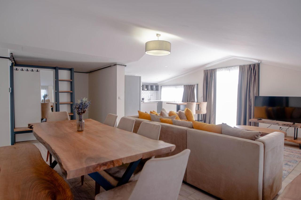 Taksim 11 Suites Istanbul Exterior photo